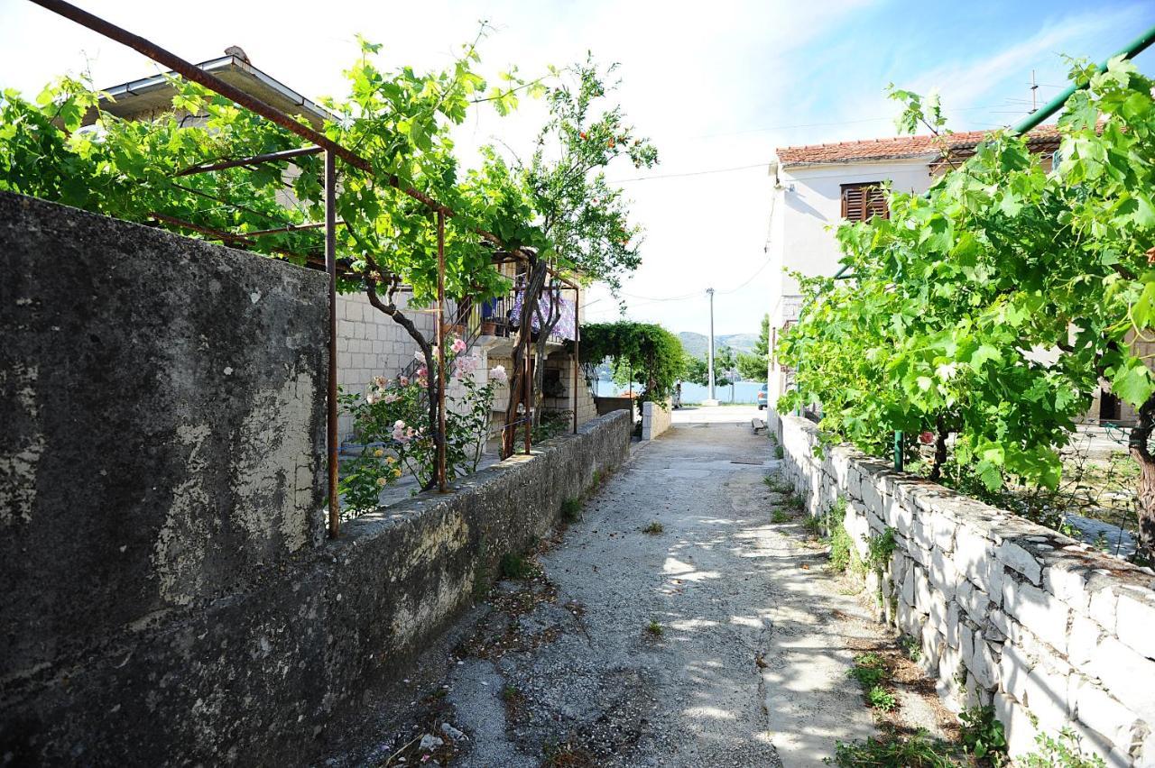 Donji Okrug  Apartments Rejo מראה חיצוני תמונה