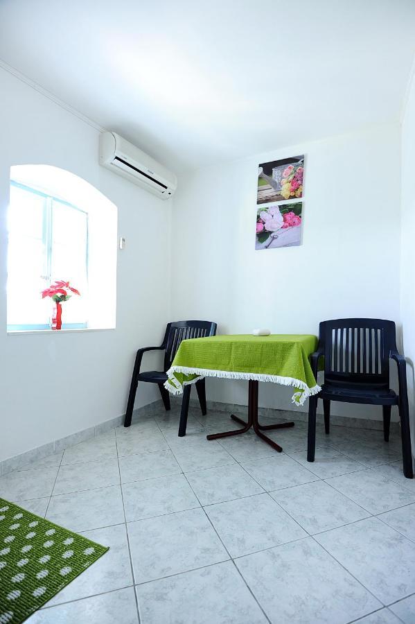 Donji Okrug  Apartments Rejo מראה חיצוני תמונה
