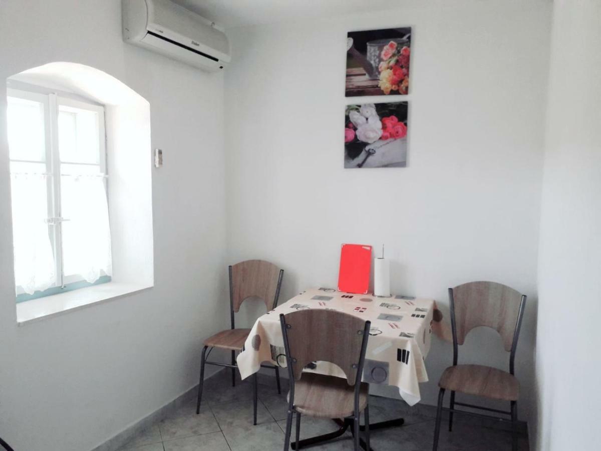 Donji Okrug  Apartments Rejo מראה חיצוני תמונה