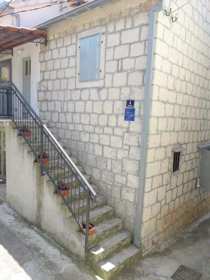 Donji Okrug  Apartments Rejo מראה חיצוני תמונה